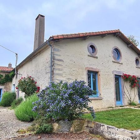Saint-Pierre-du-Chemin Le Terrier Maison De Campagne 250 M2 Grande Capacite 20 Couchages, 4500M2 De Terrainヴィラ エクステリア 写真