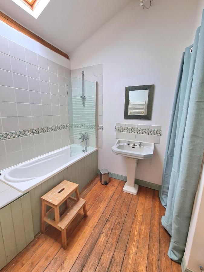Saint-Pierre-du-Chemin Le Terrier Maison De Campagne 250 M2 Grande Capacite 20 Couchages, 4500M2 De Terrainヴィラ エクステリア 写真