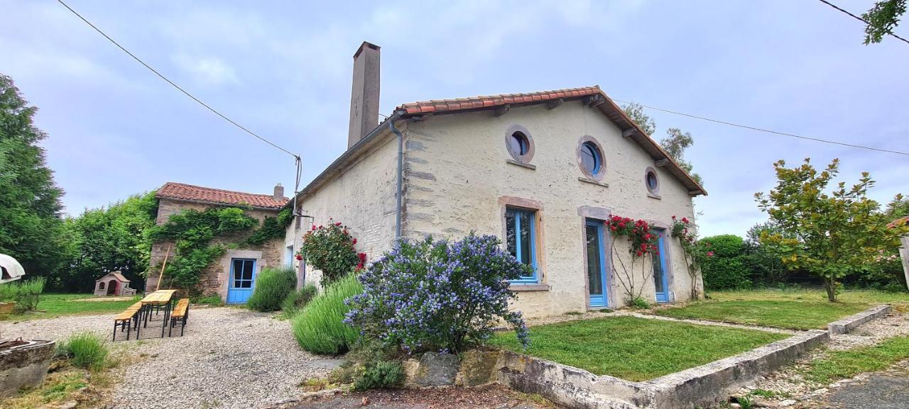 Saint-Pierre-du-Chemin Le Terrier Maison De Campagne 250 M2 Grande Capacite 20 Couchages, 4500M2 De Terrainヴィラ エクステリア 写真