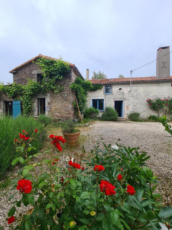 Saint-Pierre-du-Chemin Le Terrier Maison De Campagne 250 M2 Grande Capacite 20 Couchages, 4500M2 De Terrainヴィラ エクステリア 写真